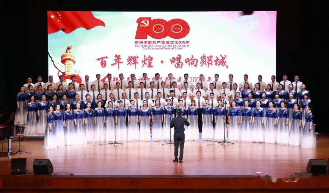 达芙妮穿35的 梦芭莎买多大的合适呢？游戏画面