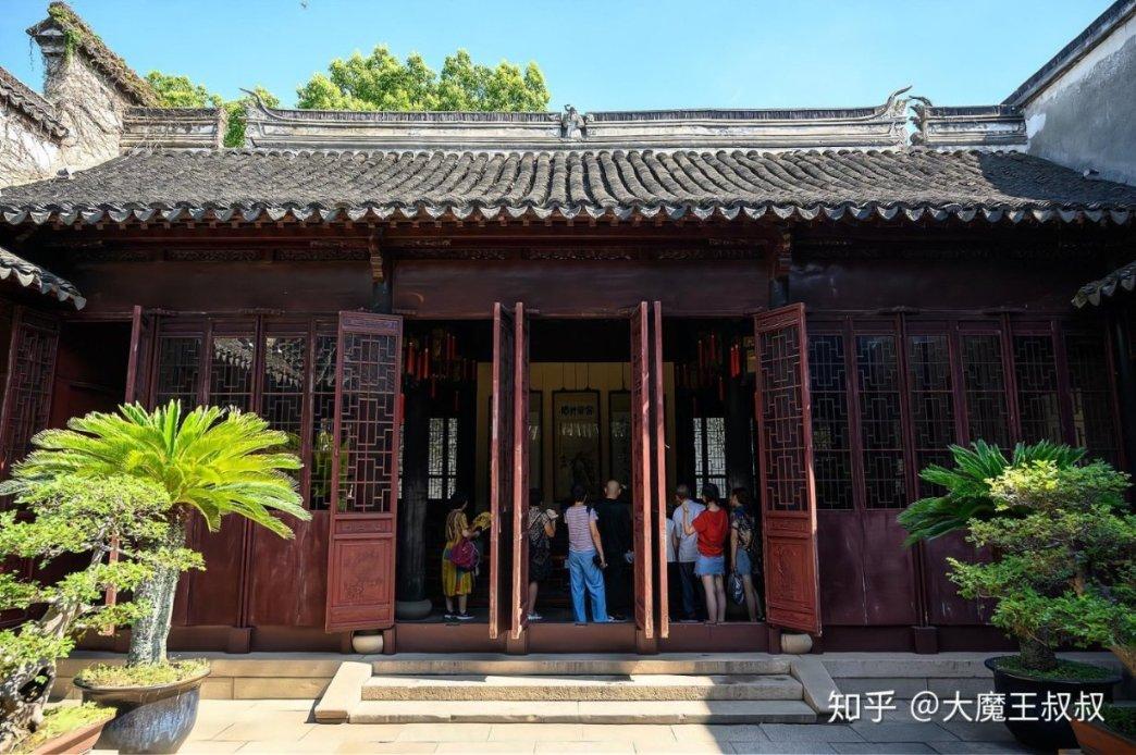 来送女朋友礼物贺卡情话?,解答你的疑问